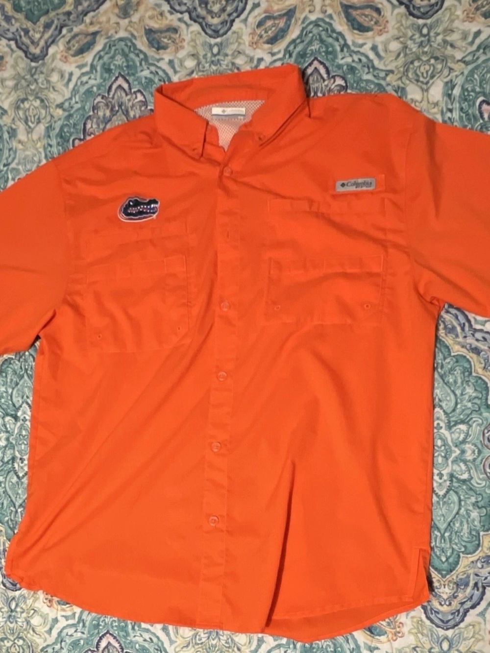 Columbia Men’s NCAA Gators Bright Orange Short-Sleeve Button-Down Shirt